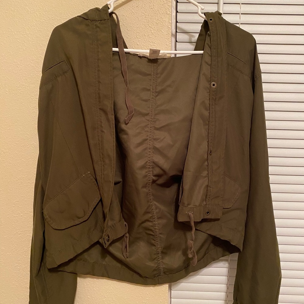 army green•jacket